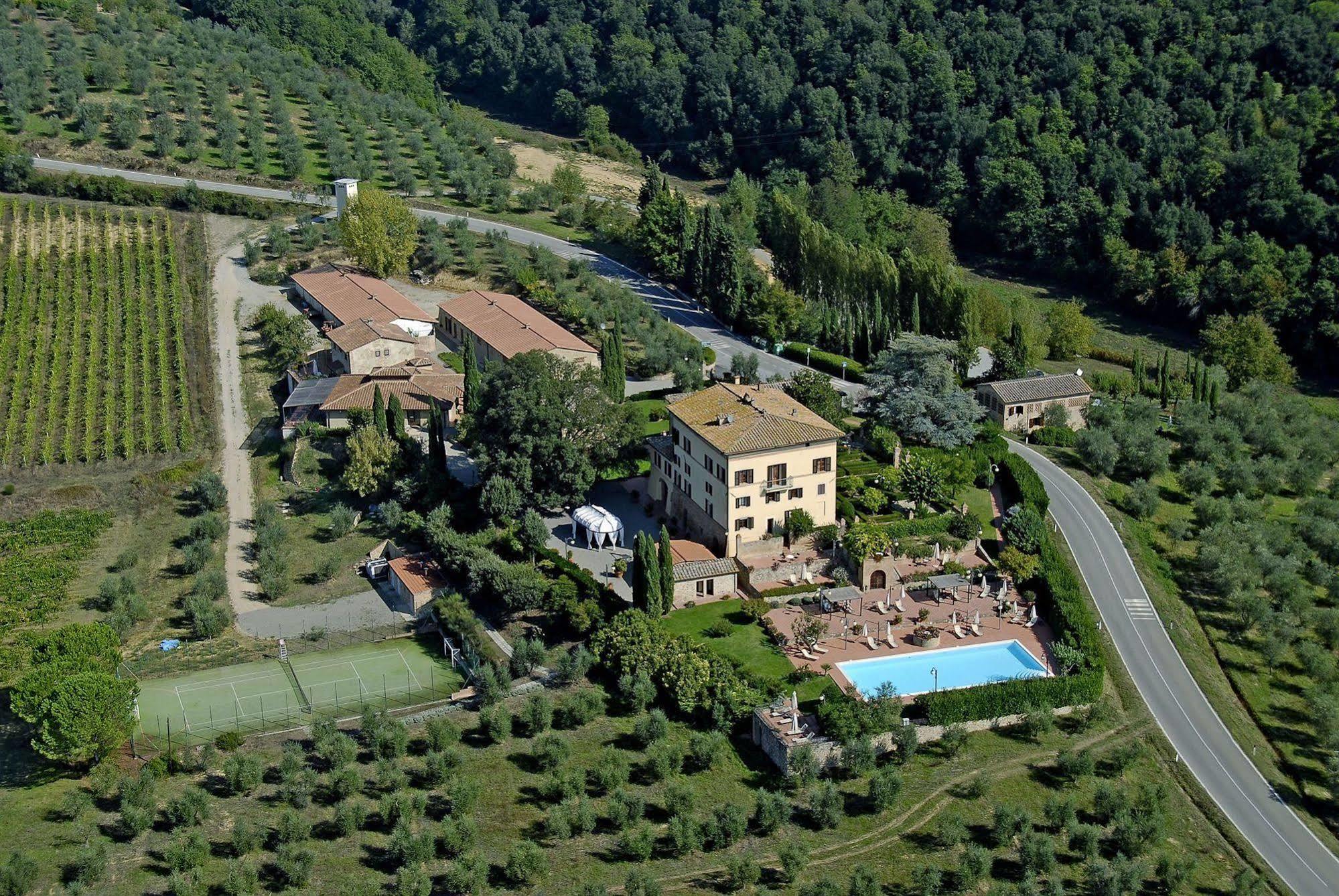 Villa Curina Resort Castelnuovo Berardenga Exterior foto