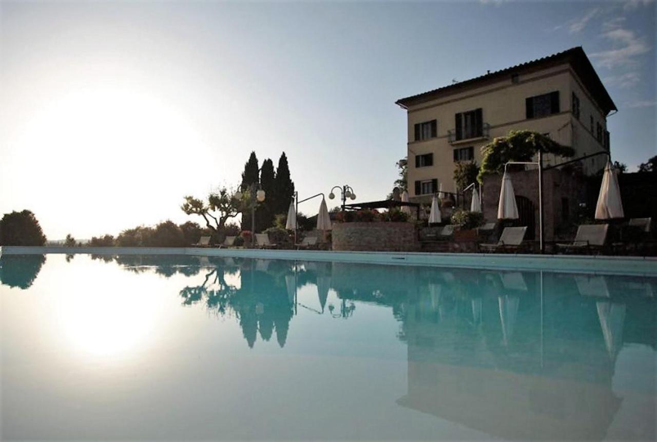 Villa Curina Resort Castelnuovo Berardenga Exterior foto